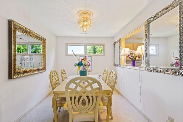 124 Dogwood Pl., North Myrtle Beach, SC 29582