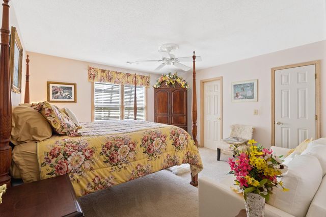 124 Dogwood Pl., North Myrtle Beach, SC 29582