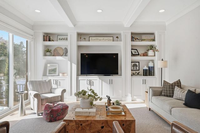 4501 Dunham Drive, Edina, MN 55435