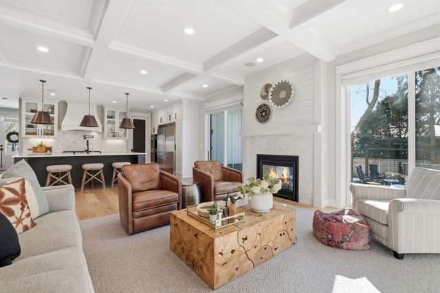 4501 Dunham Drive, Edina, MN 55435