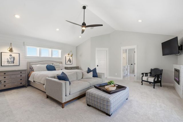 4501 Dunham Drive, Edina, MN 55435