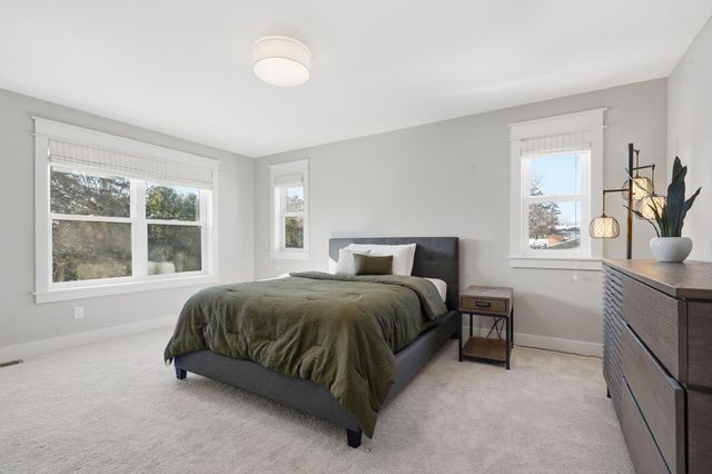 4501 Dunham Drive, Edina, MN 55435