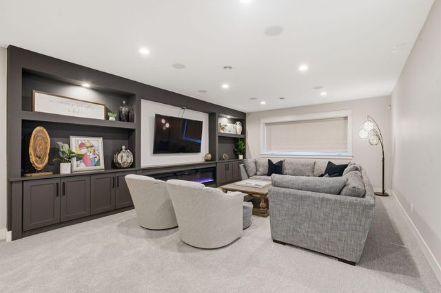 4501 Dunham Drive, Edina, MN 55435