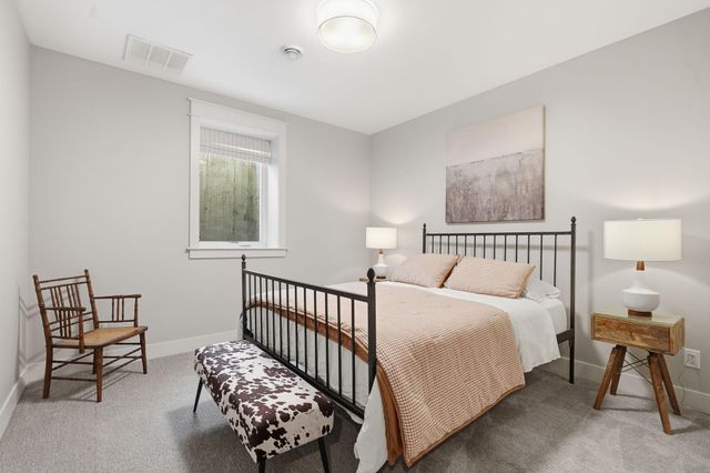 4501 Dunham Drive, Edina, MN 55435