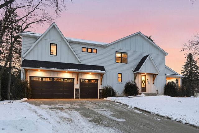 4501 Dunham Drive, Edina, MN 55435