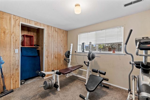 1718 8th St NE, East Wenatchee, WA 98802