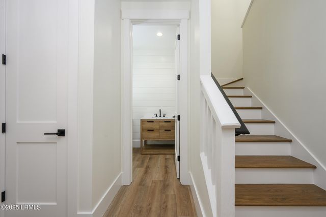 15 Woods Lane, Beaufort, SC 29907