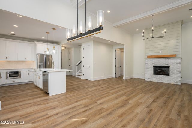 15 Woods Lane, Beaufort, SC 29907