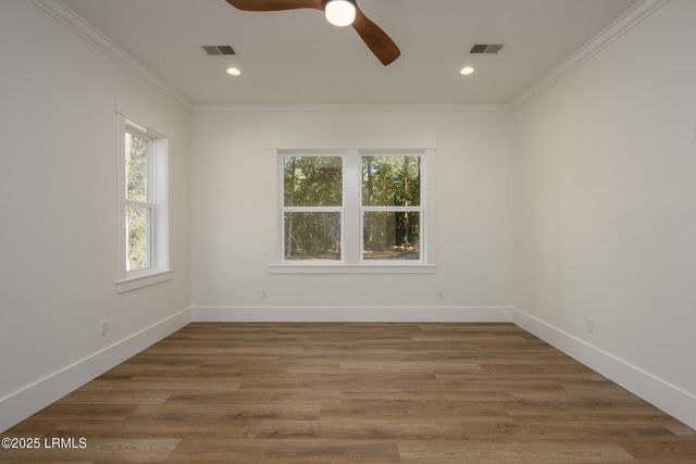 15 Woods Lane, Beaufort, SC 29907