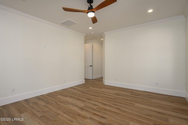 15 Woods Lane, Beaufort, SC 29907