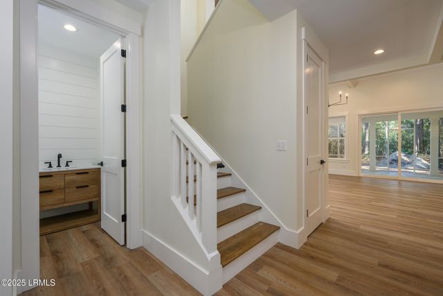 15 Woods Lane, Beaufort, SC 29907