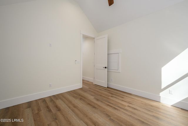 15 Woods Lane, Beaufort, SC 29907