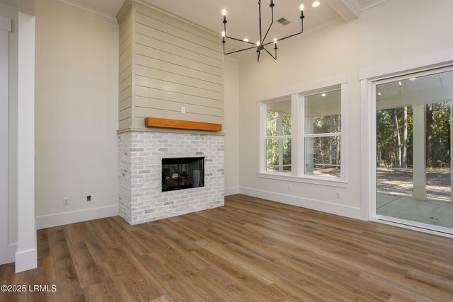 15 Woods Lane, Beaufort, SC 29907