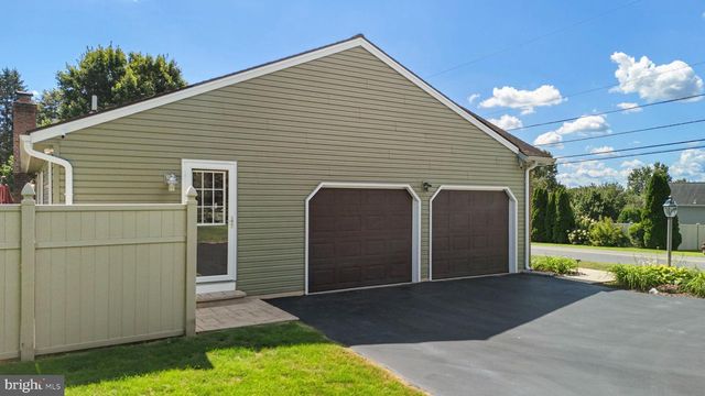 335 RUDY DAM RD, Lititz, PA 17543
