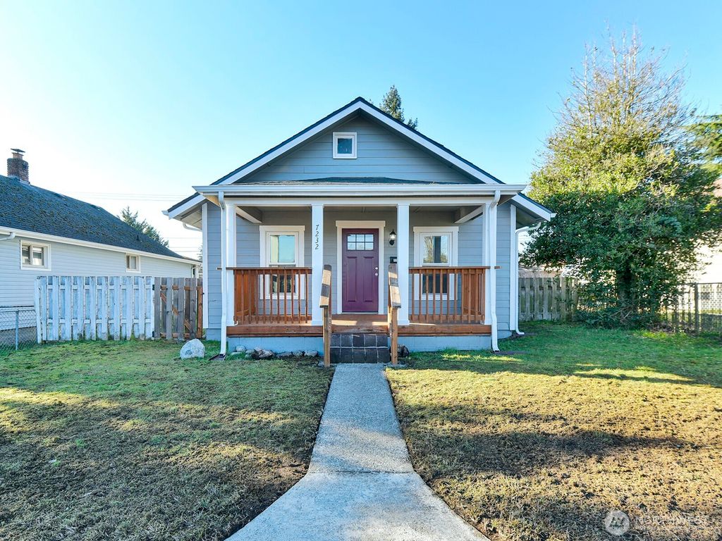 7232 S Oakes Street, Tacoma, WA 98409