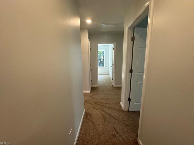 300 East ST, Smithfield, VA 23430