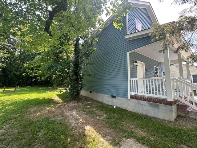 300 East ST, Smithfield, VA 23430