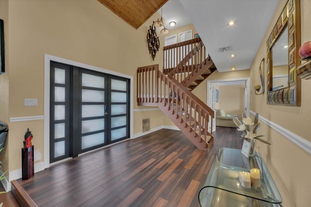 621 SW 98th Terrace, Pembroke Pines, FL 33025