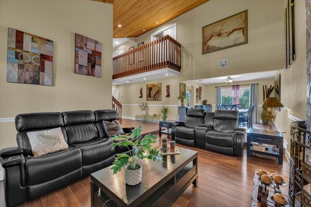 621 SW 98th Terrace, Pembroke Pines, FL 33025