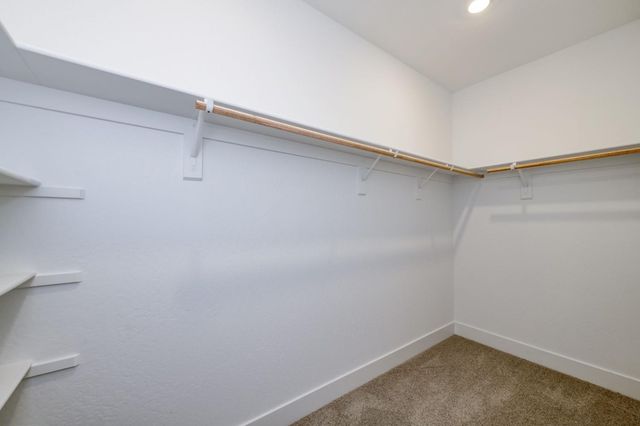 7213 E Brown Ave, Fresno, CA 93737