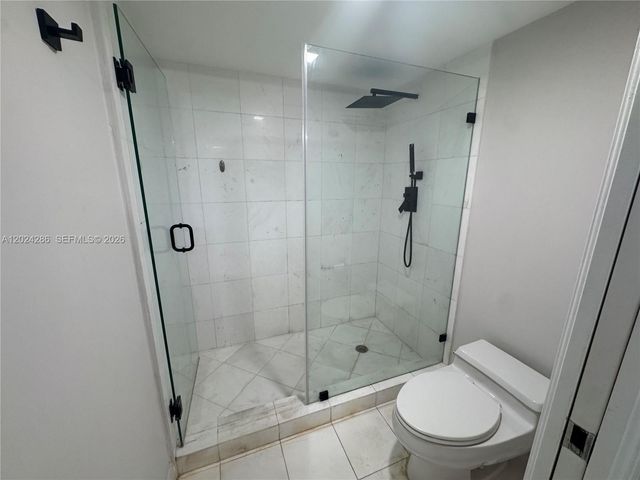 3530 Mystic Pointe Drive 1907, Aventura, FL 33180