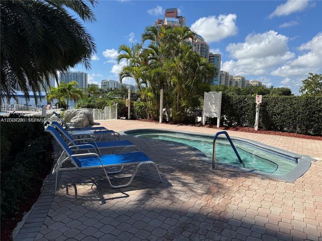 3530 Mystic Pointe Drive 1907, Aventura, FL 33180