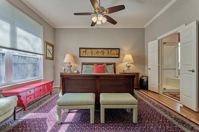 59 W Bellmeade Place, The Woodlands, TX 77382