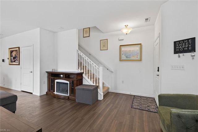 1680 Halesworth LN, Virginia Beach, VA 23456
