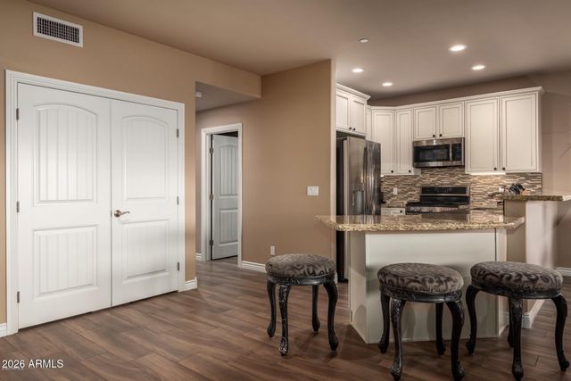 6145 E CAVE CREEK Road 103, Cave Creek, AZ 85331