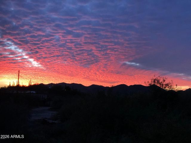 6145 E CAVE CREEK Road 103, Cave Creek, AZ 85331