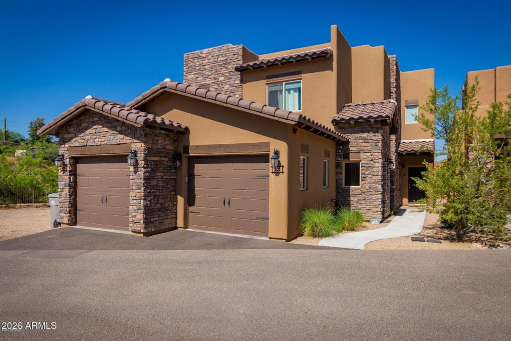 6145 E CAVE CREEK Road 103, Cave Creek, AZ 85331