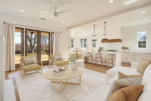 641 FLETCHER RD, Collierville, TN 38017