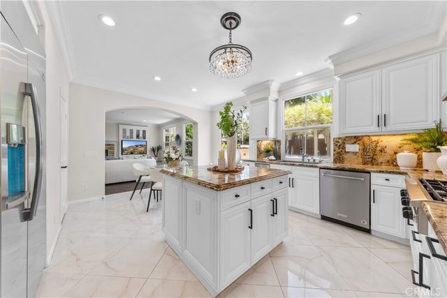 31 Early Light, Irvine, CA 92620