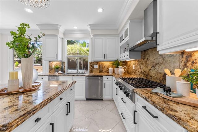 31 Early Light, Irvine, CA 92620