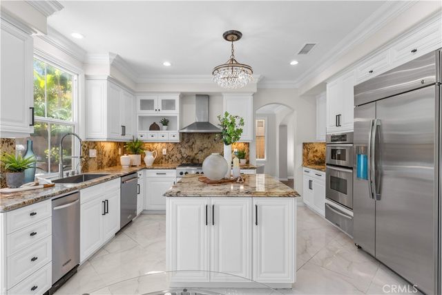 31 Early Light, Irvine, CA 92620