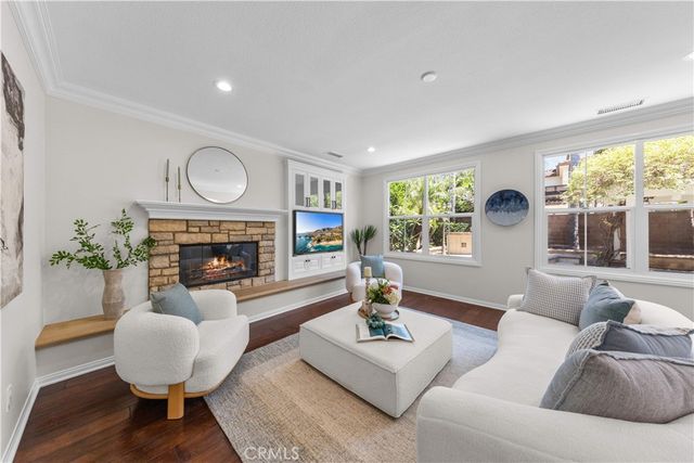 31 Early Light, Irvine, CA 92620