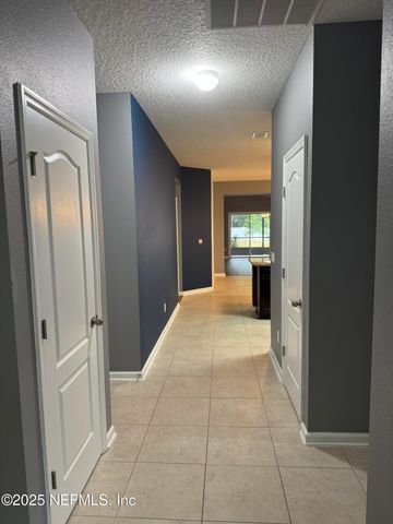 15626 TISONS BLF Road, Jacksonville, FL 32218