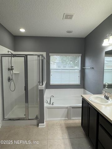 15626 TISONS BLF Road, Jacksonville, FL 32218