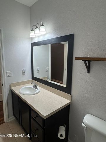 15626 TISONS BLF Road, Jacksonville, FL 32218