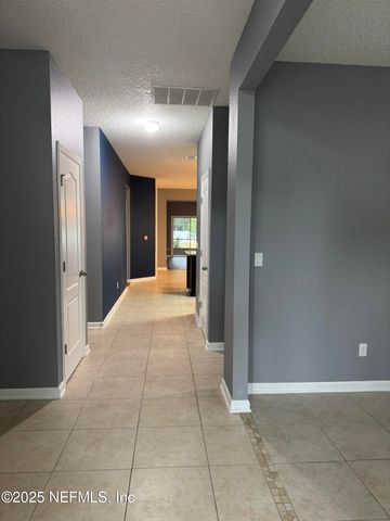 15626 TISONS BLF Road, Jacksonville, FL 32218