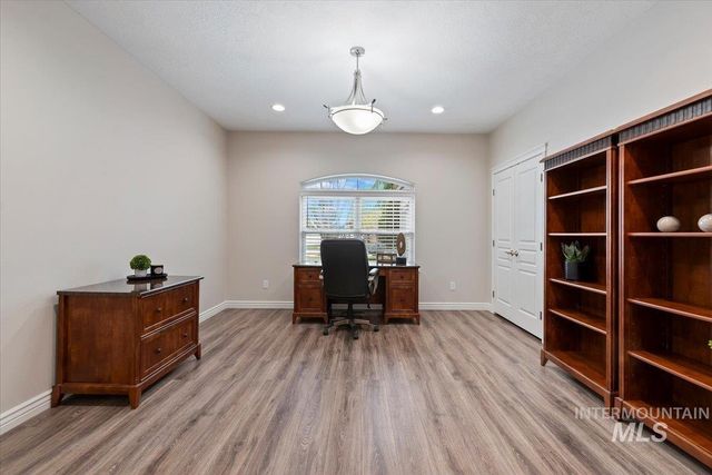 3758 S Merrivale Way, Meridian, ID 83642