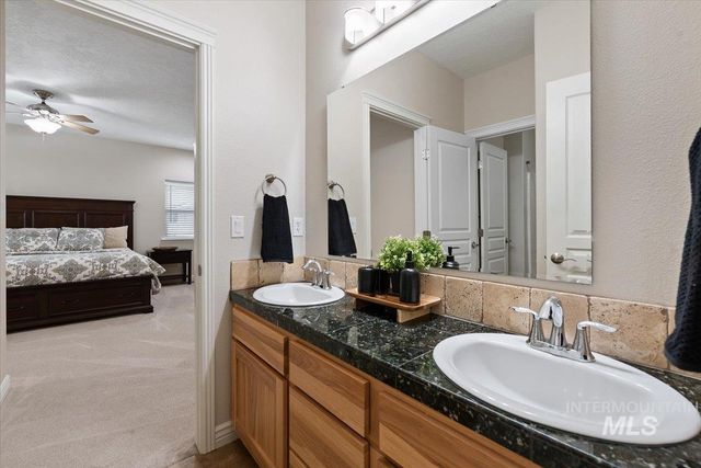 3758 S Merrivale Way, Meridian, ID 83642