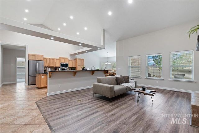 3758 S Merrivale Way, Meridian, ID 83642