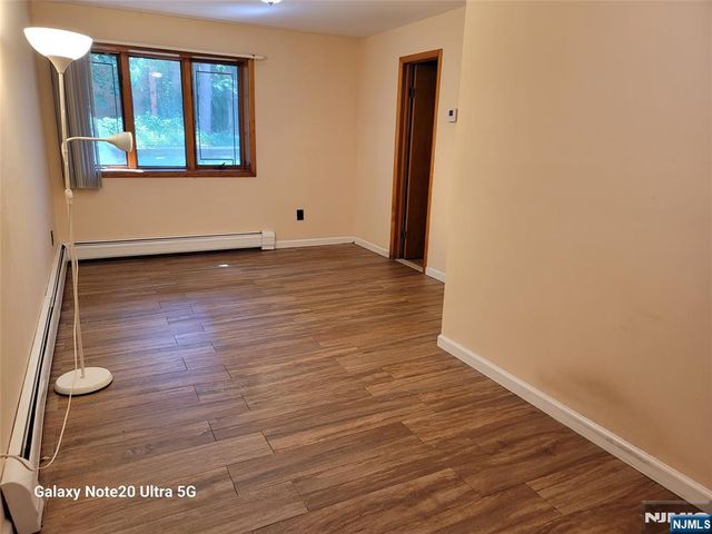 1643 Maple Street, Fort Lee, NJ 07024