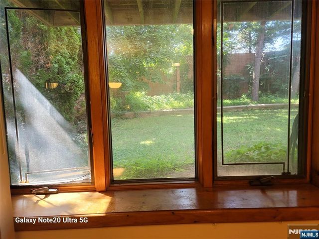 1643 Maple Street, Fort Lee, NJ 07024