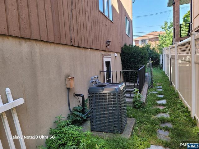 1643 Maple Street, Fort Lee, NJ 07024