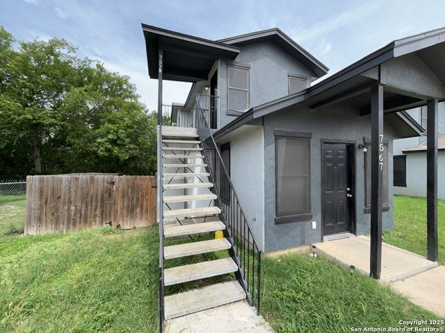 7571 Windsor Oaks, San Antonio, TX 78239