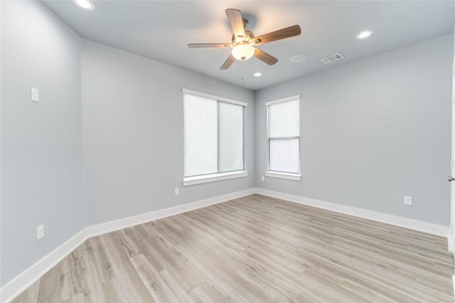 9495 Jutland Road A, Houston, TX 77033