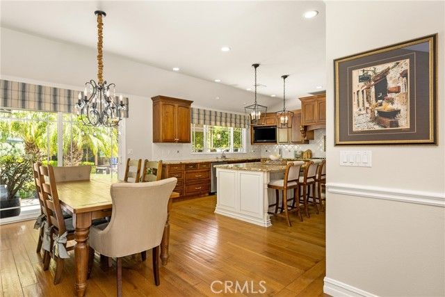 1201 Hyde Park, Tustin, CA 92705