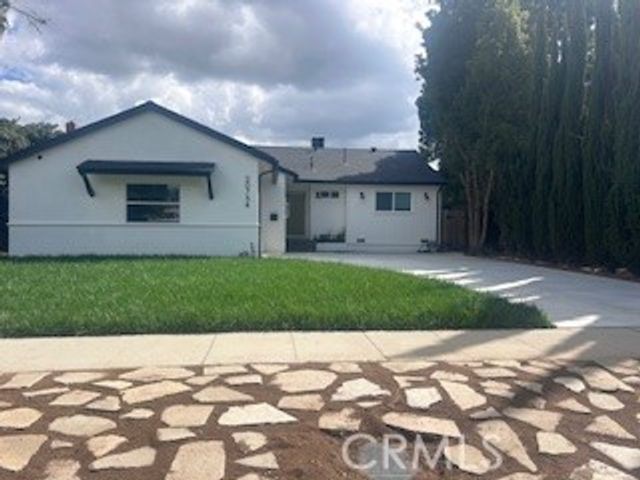 20754 Vose Street, Winnetka, CA 91306